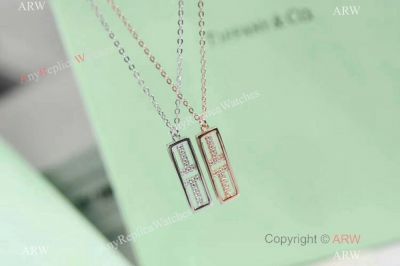 T I F F I NY & C o Ttwo Pendant Necklace Sterling Silver
